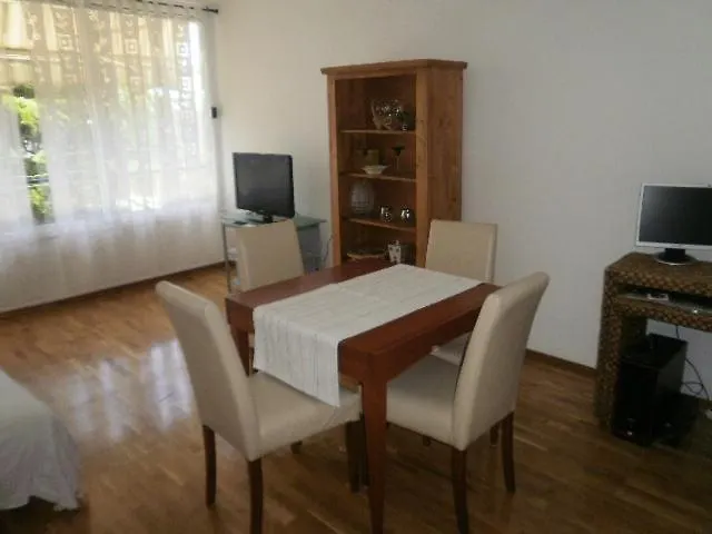 Stella Mare פודסטראנה